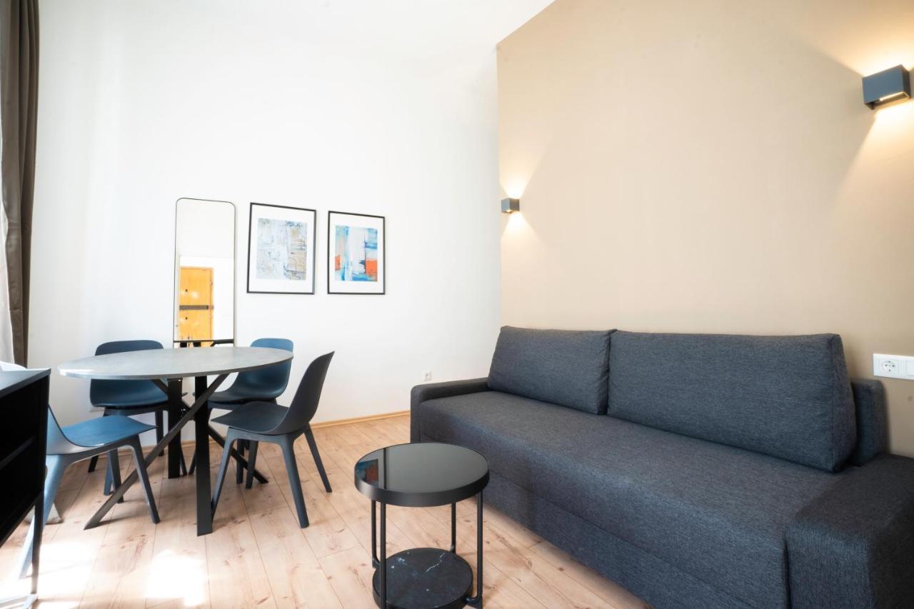 Modern 1-Bedroom Apartment Next To Praterstern Вена Экстерьер фото
